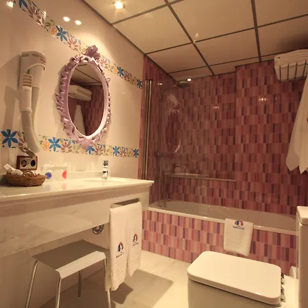 Casa Banos De La Hotel 4*